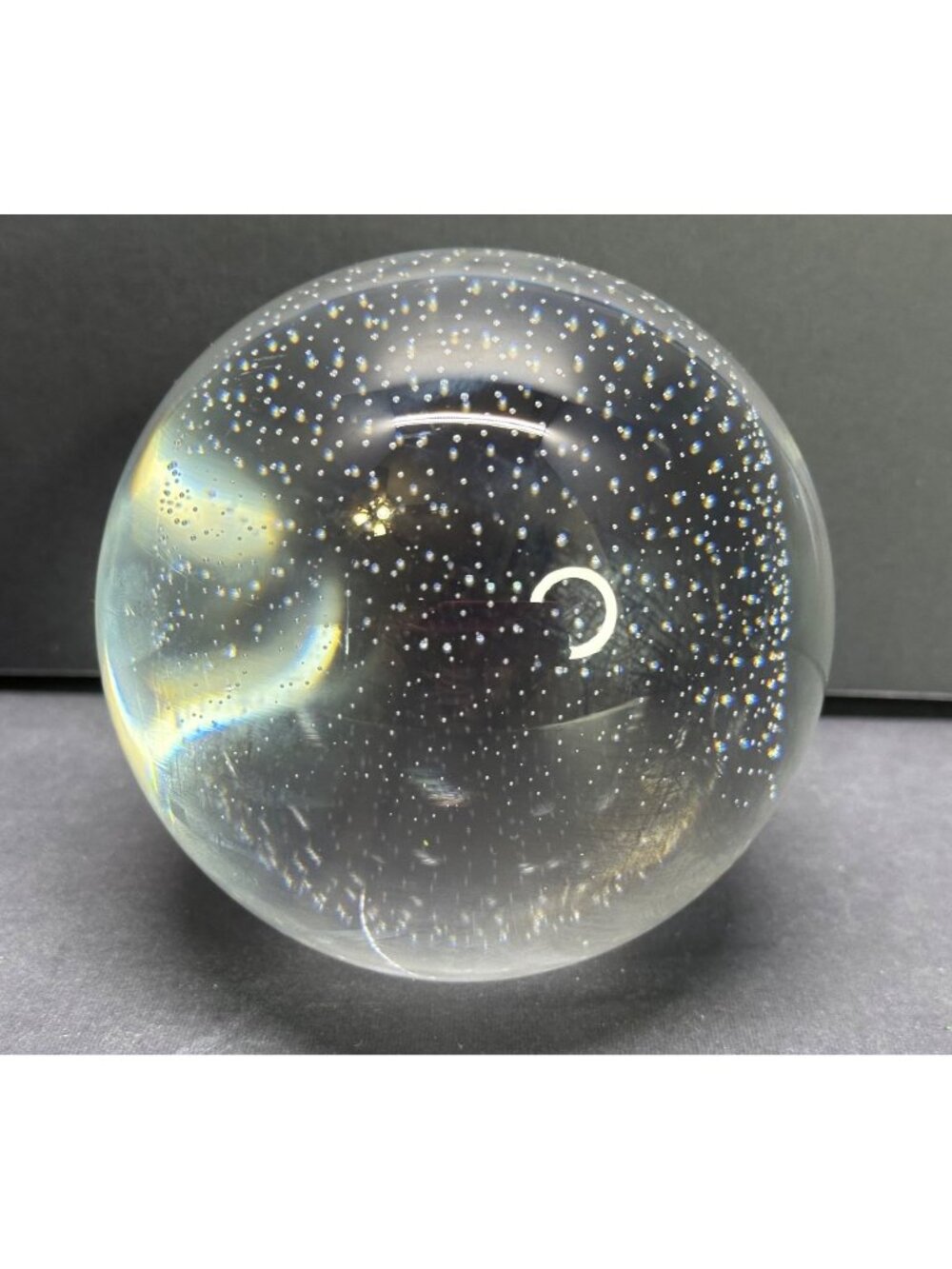 Vtg Great City Trader Controlled Bubble Geometric Glass Blown Paperweight 4" DIA